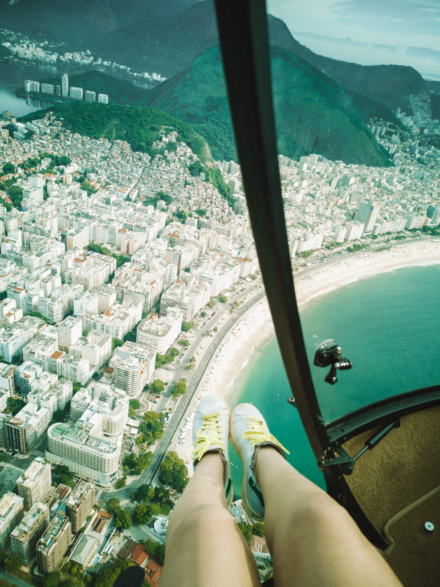 Hélicoptère_Copacabana_DetailsOfPerrine
